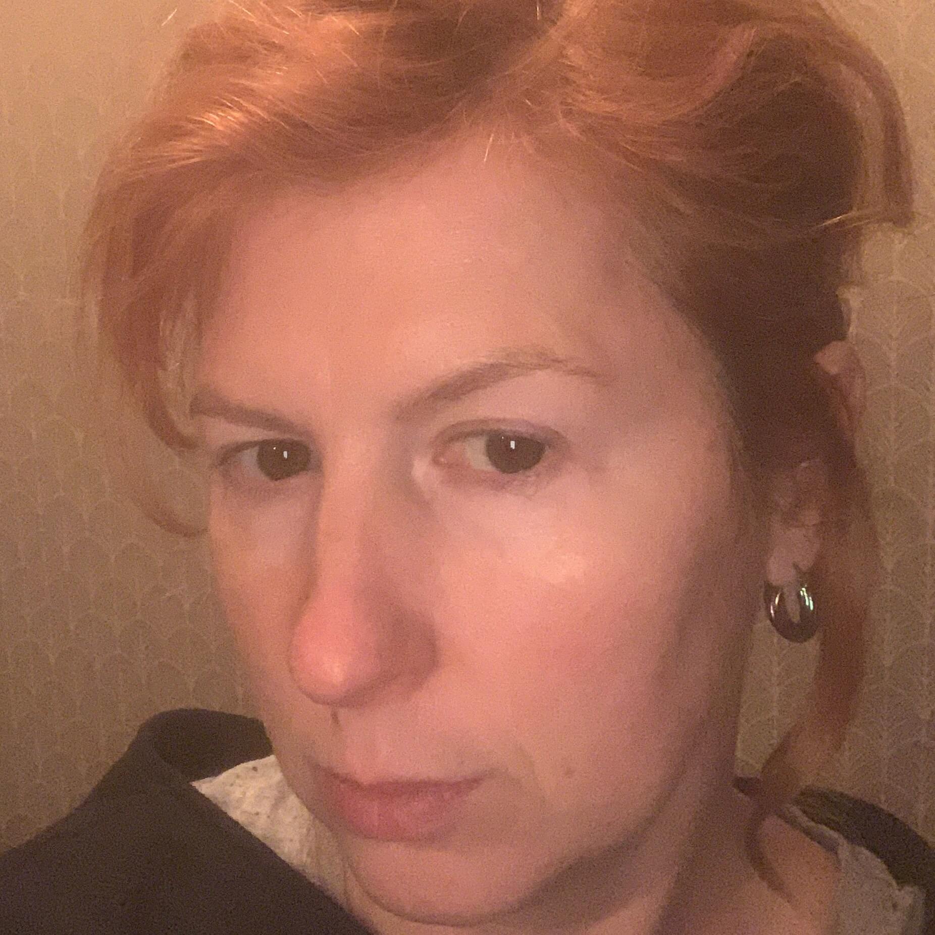 Олександра Юх...