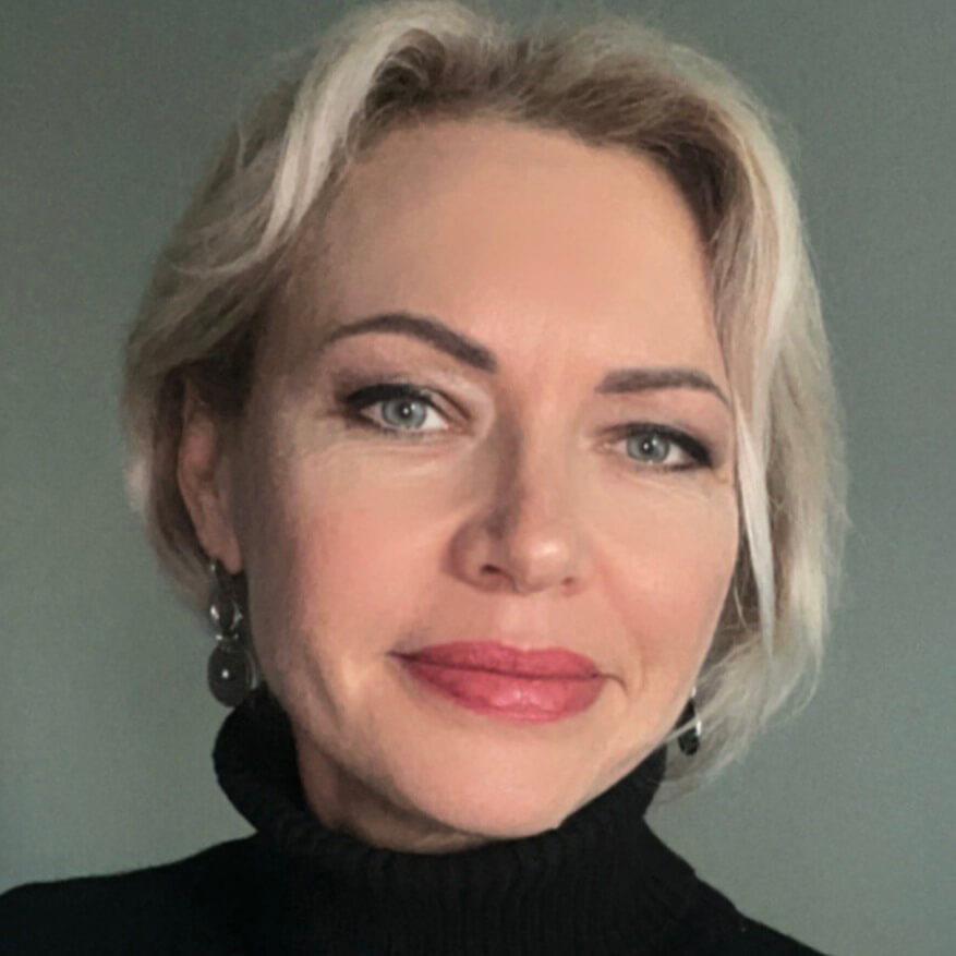 Лариса Ка...