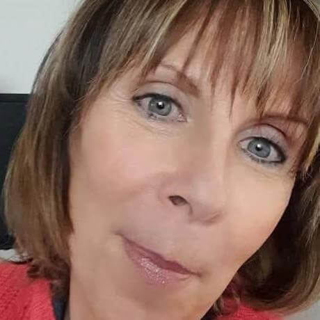 Alejandra Go...