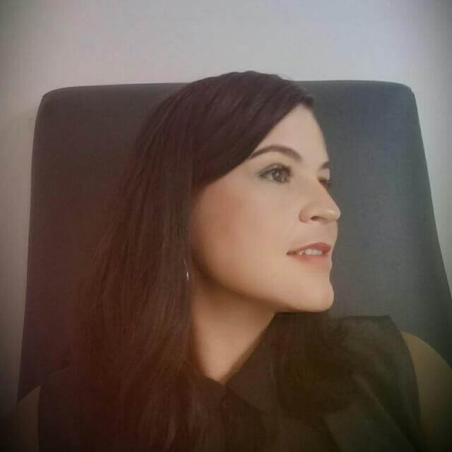 Ana Carolina  De...