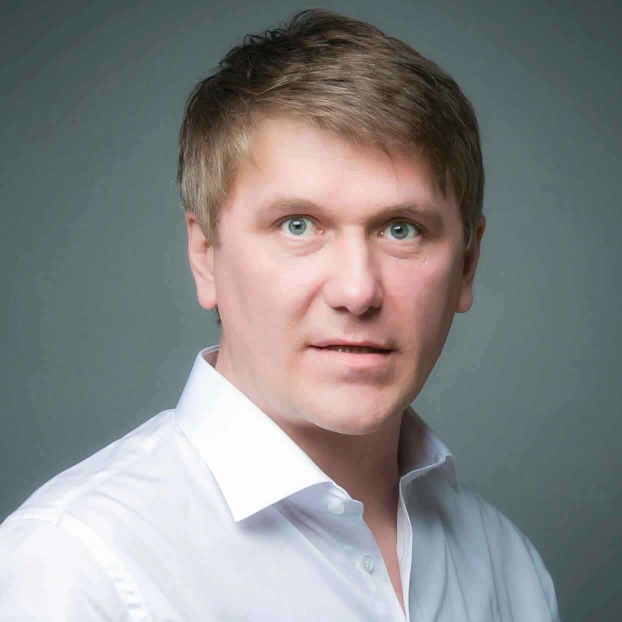 Владимир Па...