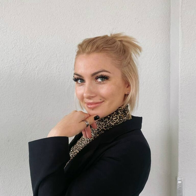 Дар'я Фе...