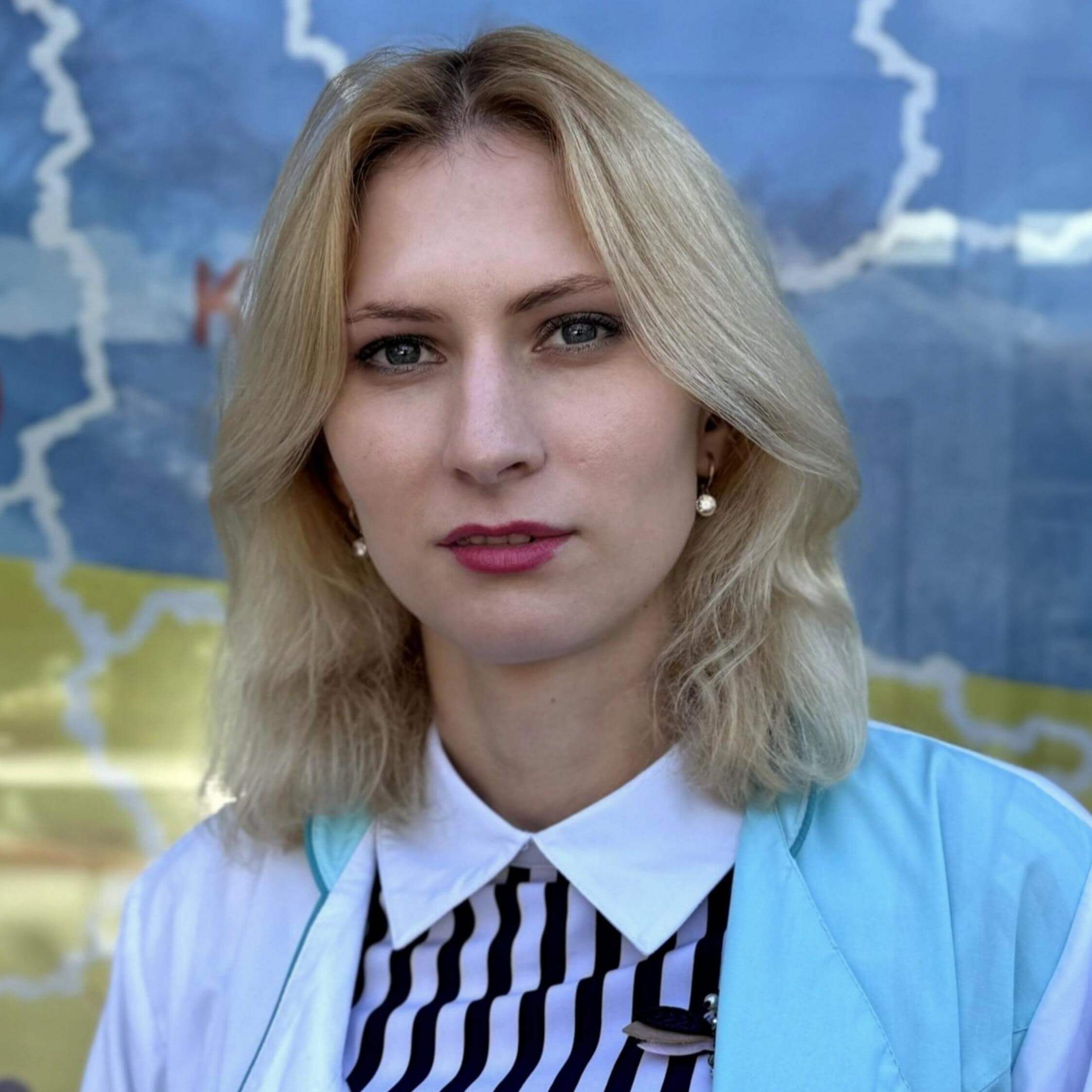 Марина Го...