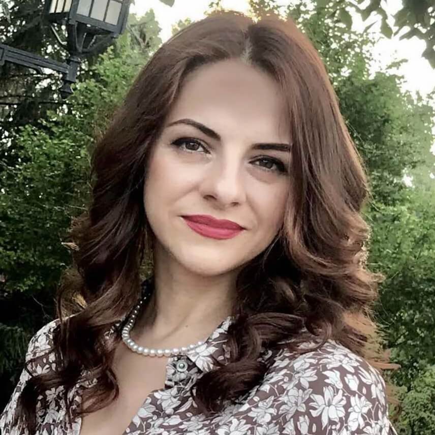 Інна Бі...