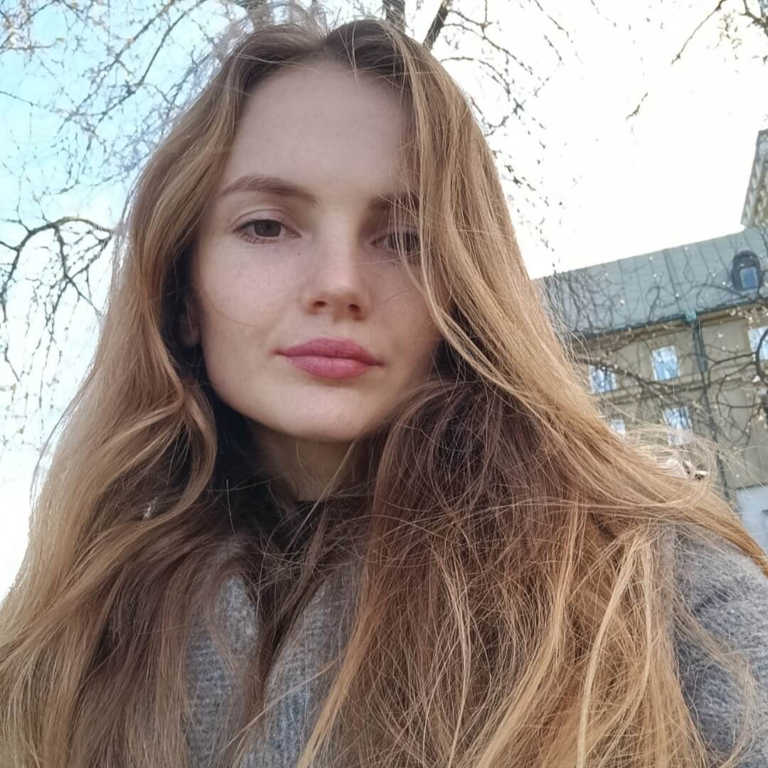 Діана Га...