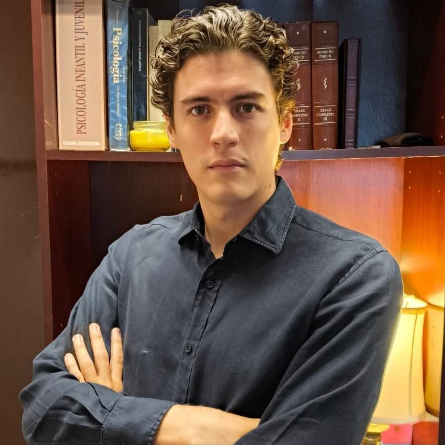 Rafael Mu...