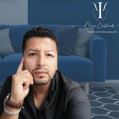 César  Ca...