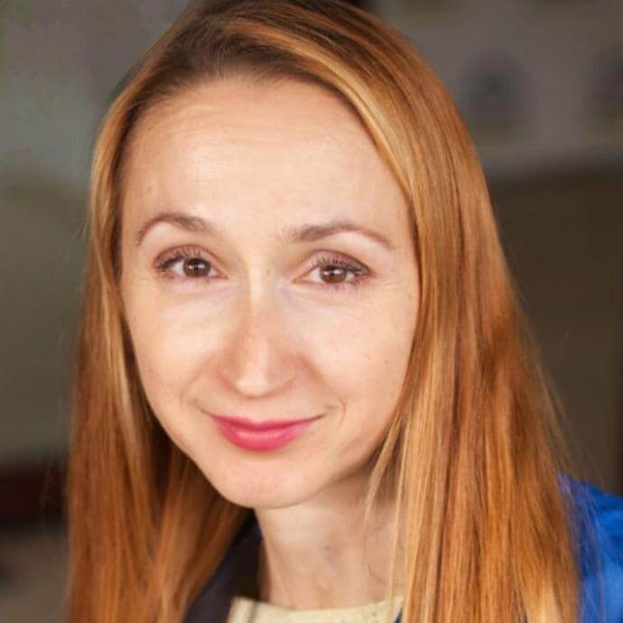 Олена Са...